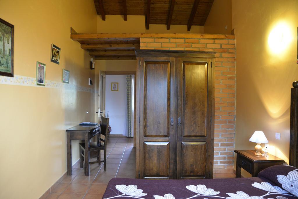 Agroturismo Ordaola Alonsotegi Pokoj fotografie