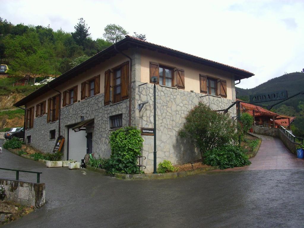 Agroturismo Ordaola Alonsotegi Exteriér fotografie